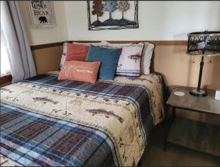 Castaway Cottage on Croton Pond #4 - Newaygo - 7