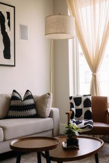 LUXE 3BR with Free Parking & Backyard and 15min to NYC - Jersey City - 6