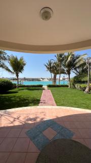 The Palm Villa in Durrah - فيلة ذا بالم في درة العروس - 0