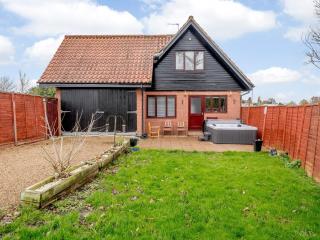 Riverside Cottage - Loddon - 0