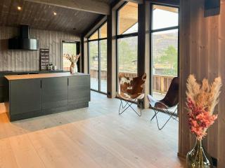 Stylish Cabin In Scenic Stryn - 7