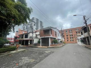 Casa al lado de Multicentro - Ibagué - 0