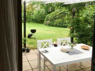 Charming Cottage Near Vejby Strand - Vejby - 9