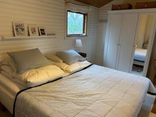 Charming Cottage Near Vejby Strand - Vejby - 3