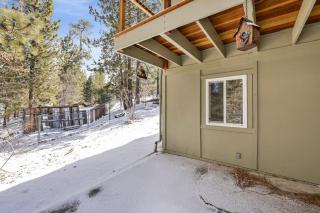 Sueños Azules- Fawnskin Retreat Cottage in Big Bear - 3