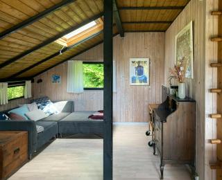 Black Wooden Cottage Near Forest And Beach - Melby - 9