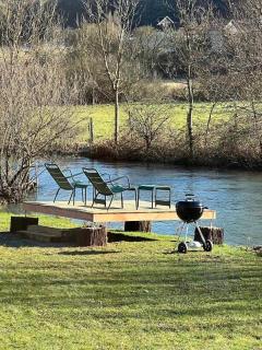 Designer Cube House By The Ignon In Burgundy - 0
