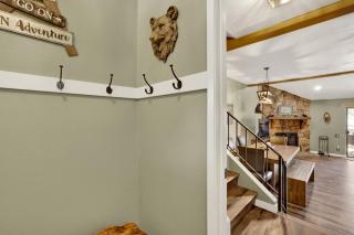 Boulder Bear Lakeside Condo- Big Bear Modern Retreat - Big Bear Lake - 8