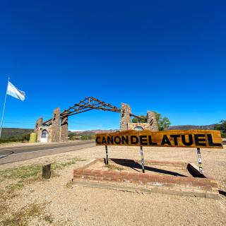 Silencio, cielo estrellado y naturaleza en Cañon del Atuel - 0