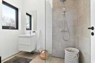 Simple Elegance And Panoramic Sea View At Kulhuse - 5