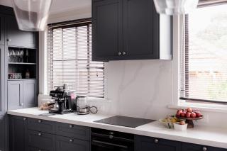 Grappa Court Penthouse Apartment in North Hobart - - 3