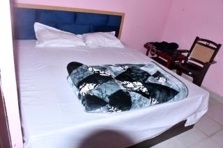 Ramas home stay - Ayodhya - 9