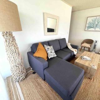 Forster Beachfront Apartment ~ Watch the Whales! - 5