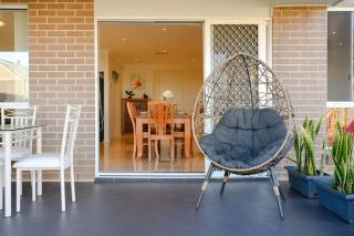 North-West 5Br near Woolworths & Regatta Centre - Kingswood - 7