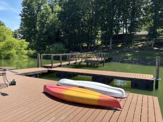 Spacious Hidden Paradise at Lake Norman home - Mooresville - 4