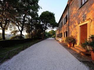 Villa in Montemaggiore with Private Pool - Montemaggiore al Metauro - 8