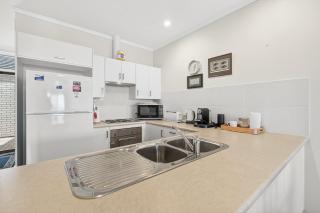 19-117 Franklin Pde - Beachfront Location - No Linen Included - Encounter Bay - 4