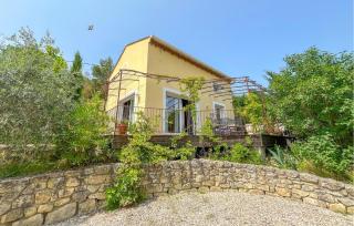 Mazet Piscine Proche Uzes - Blauzac - 0