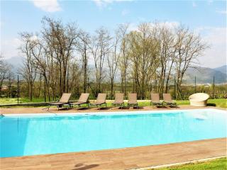 Apartment in Iseo with Pool - 9