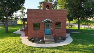 Holiday Magic At The Schoolhouse Cozy 5br House - 8