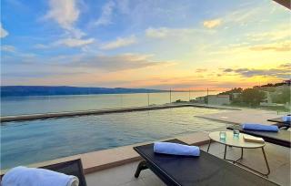 2 Bedroom Lovely Apartment In Stanici - Stanići - 7