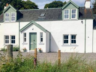 Balmore Farmhouse - Lochend - 0