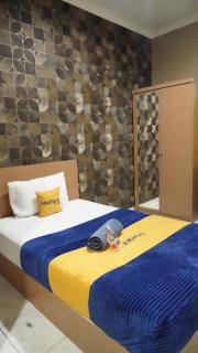 Hotel Tiga-Er Syariah Karawang - Karawang - 5