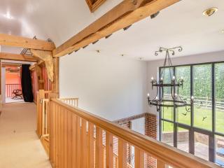 Clamp Farm Barn - Stowmarket - 6