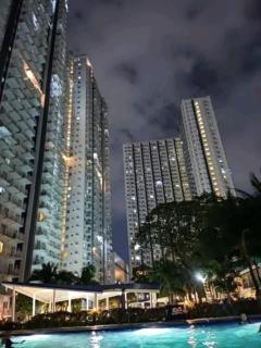 The Grass Residence-Urban Utopia - Manila - 2