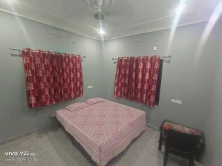 Om guest house - Jasidih - 6