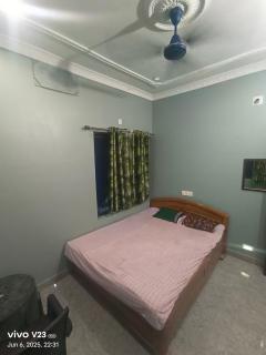 Om guest house - Jasidih - 7