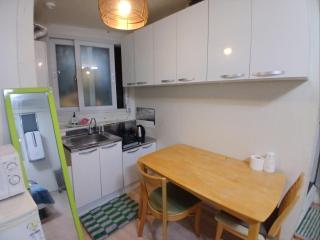 Mangwon Station and Mangwon Traditional Market, studio apartment, entire house 2nd floor - Seúl - 6