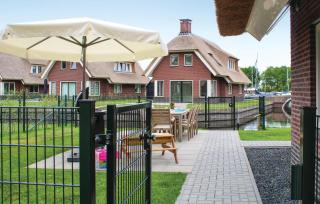 4 Bedroom Amazing Home In Idskenhuizen - Idskenhuizen - 9