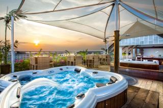 Hotel Daun Bali Seminyak - Seminyak - 4