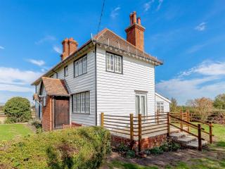 Mark Farmhouse - 5