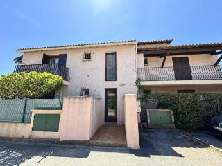 Studio à louer, à 2 pas de la plage avec parking - La Londe-les-Maures - FR-1-826-18 - La Londe-les-Maures - 1