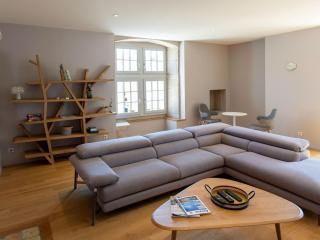 Gîte de charme rénové avec cheminée à Fondremand - FR-1-583-422 - - 1