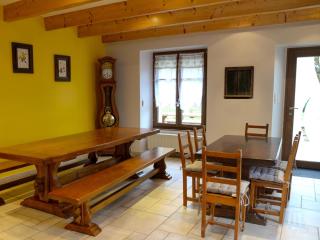 Gîte rénové avec spa et jardin près de Besançon - FR-1-583-432 - - 1