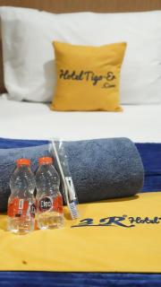 Hotel Tiga-Er Syariah Karawang - Karawang - 3