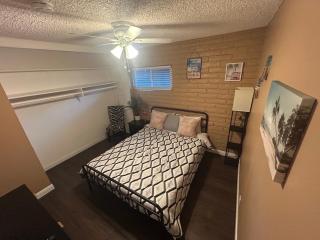 Relaxing River Family Retreat - Bullhead City - 3