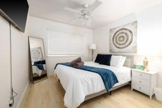 5 Bedroom Home With Firepit - San Diego - 4