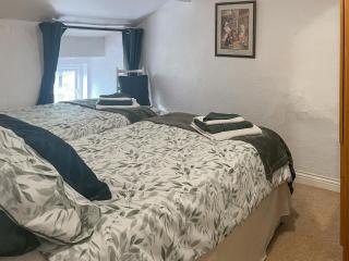 Ingle Neuk Cottage - 2