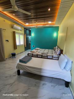 VAIBHAV HOME STAY - Hampi - 9