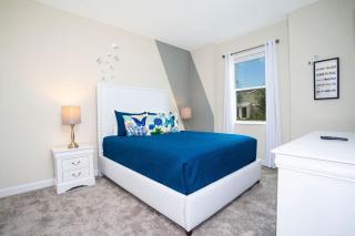 Marvelous 7Bd/5Ba Family Friendly w/ GameRoom & Pool Close to Disney 1201 - Kissimmee - 1
