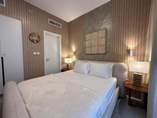 1BR Aljada Sleeps 4 Amazing View by BlueCloud Holidays - Sharjah - 6