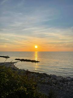 Historic Summer House With Sea Views In Kikhavn - 6