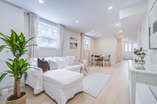 nest in orchard-main unit 2B - Toronto - 3