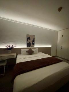 Heart of D1 Iconic View Stylish 4BR 15th Floor - Ho Chi Minh - 8