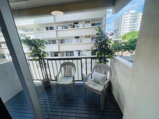 Kuhio at Waikiki 1min frm beach balcony KingBed - Honolulu - 5