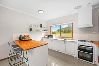 Charming Guesthouse Retreat in Hastings w laundry - Hastings - 4